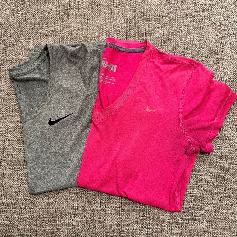 Nike Women's Dri-Fit Pink & Grey Tee Shirt Bundle Small